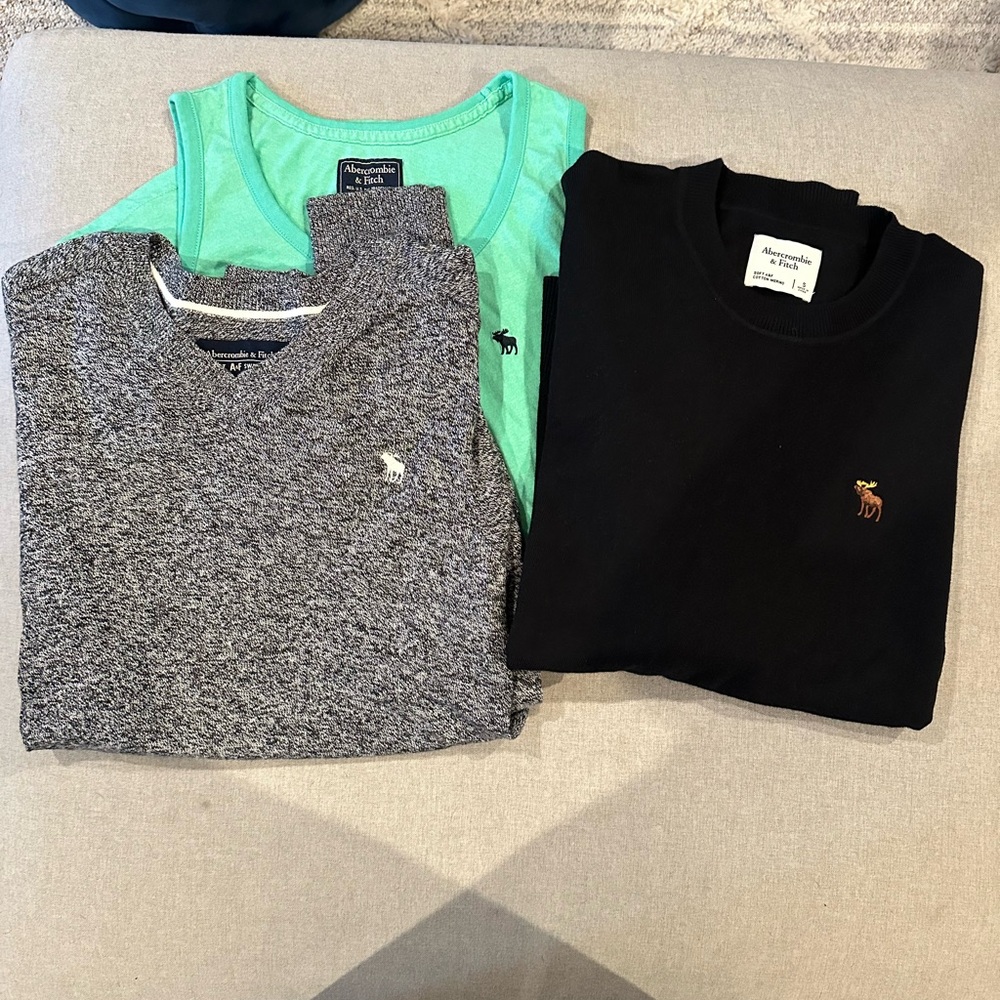 Men’s small Abercrombie and fitch bundle